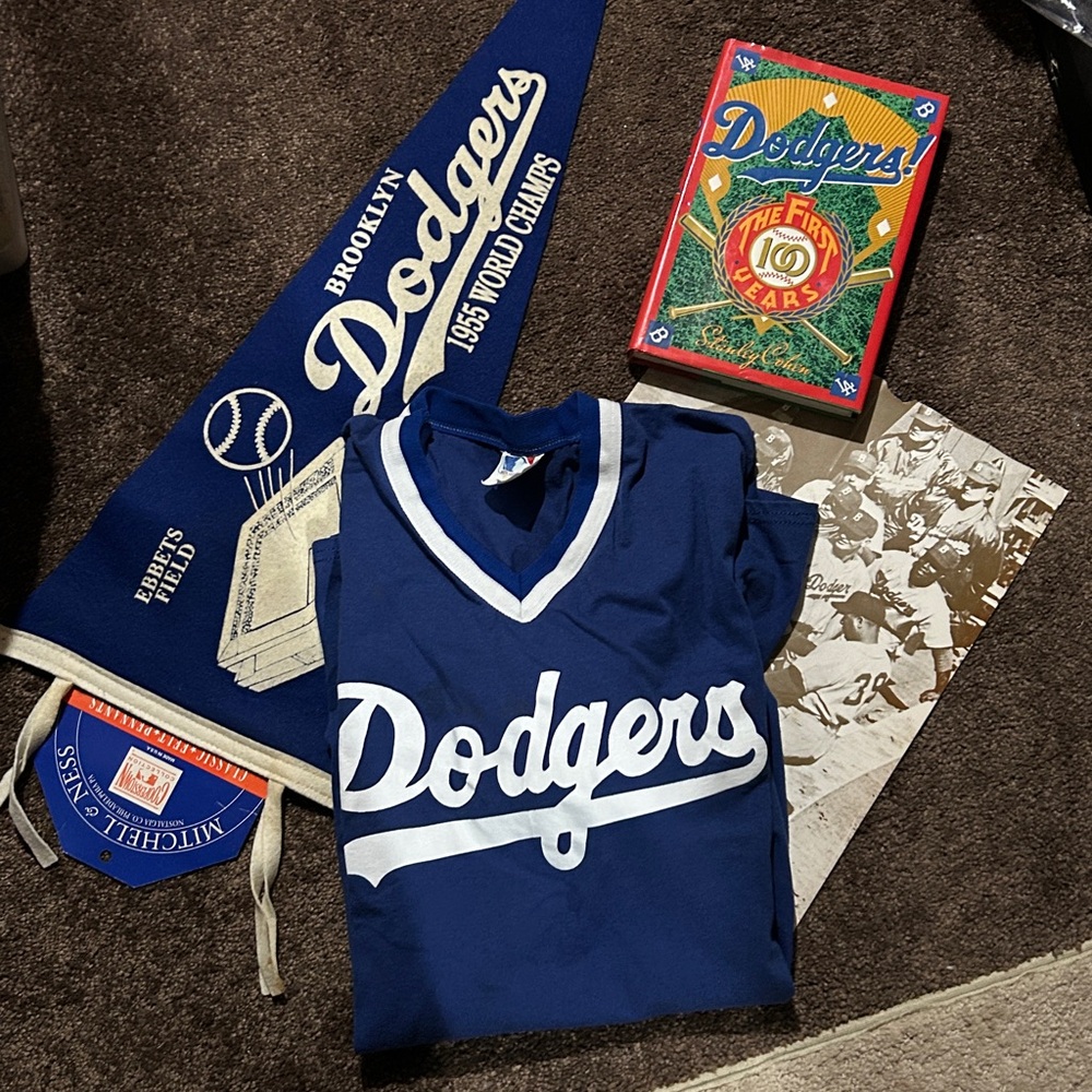 Brooklyn Dodgers 1955 World Champs Pennant, Book, Photo Set, official shirt